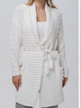 525 America Cream Cable Knit Scoop Neck Sweater